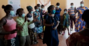 Empowering patients and health care workers for comprehensive and effective HIV care