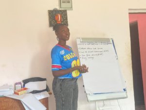 SUCCESS STORY : Des défis au changement – Les communautés prennent en main leur santé en Sierra Leone